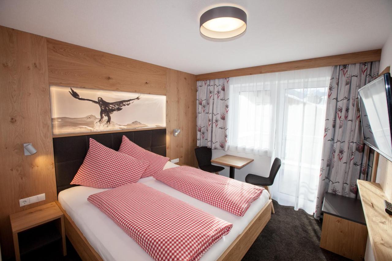 Haus Kuechelspitz Bed & Breakfast Ischgl Dış mekan fotoğraf