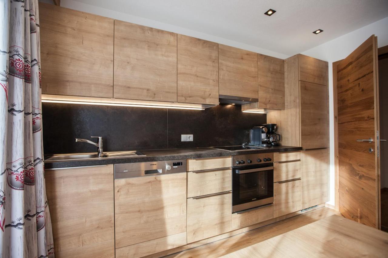 Haus Kuechelspitz Bed & Breakfast Ischgl Dış mekan fotoğraf